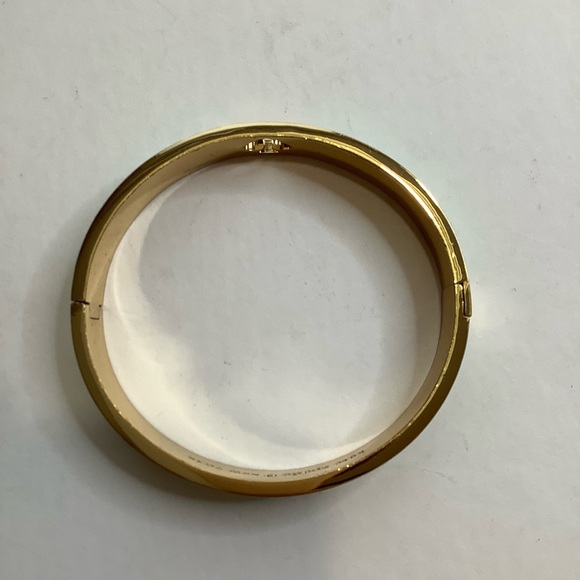KATE SPADE Hole Punch Spade Hinge Bangle Aqua/Gold - Picture 6 of 13